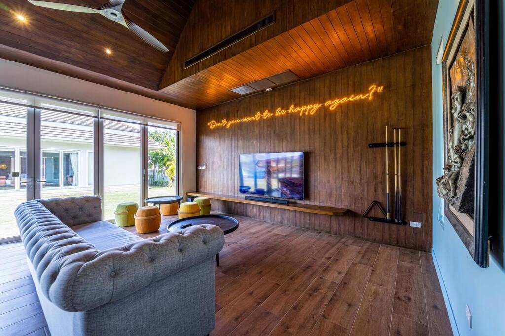 Villa Luxury 7 Bedroom Pool Wl67 *