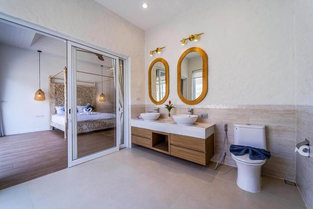 Villa Luxury 7 Bedroom Pool Wl67 HHQ