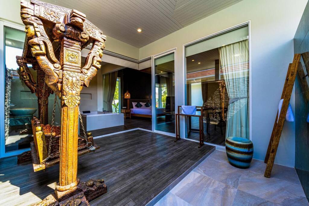 Villa Luxury 7 Bedroom Pool Wl67 HHQ