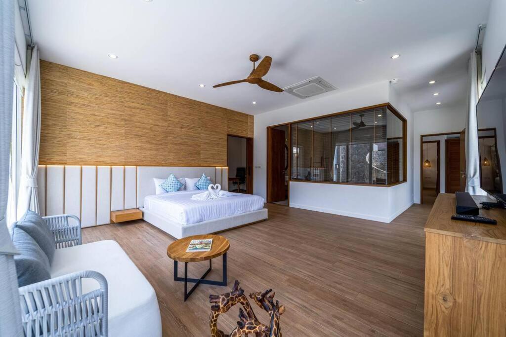 Luxury 7 Bedroom Pool Wl67 *