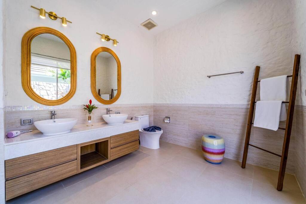 Luxury 7 Bedroom Pool Wl67 *