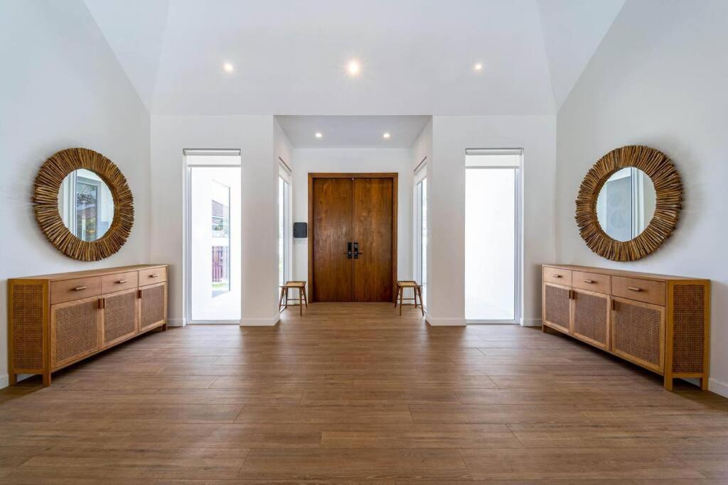 Villa Luxury 7 Bedroom Pool Wl67