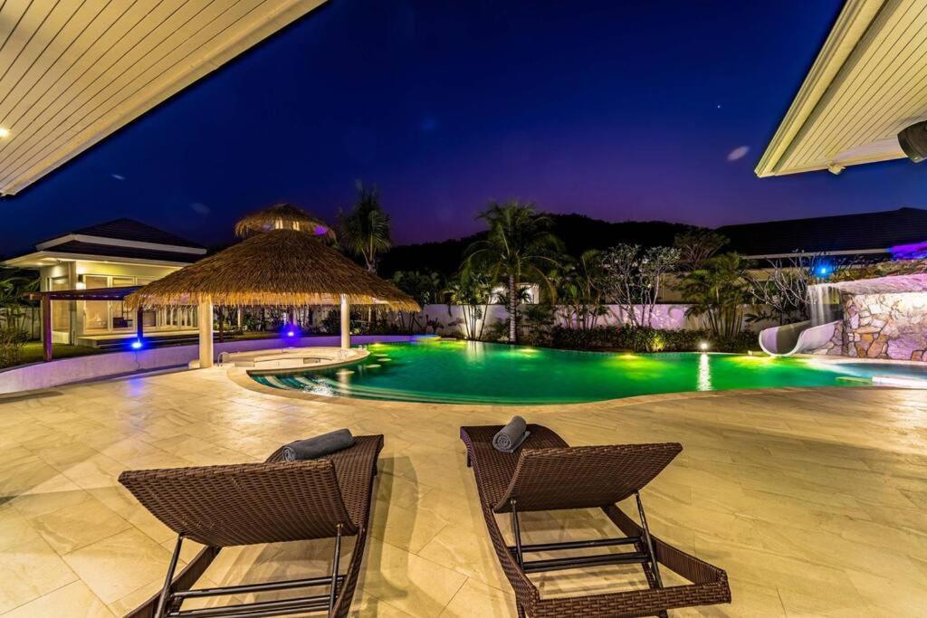 Luxury 7 Bedroom Pool Wl67 Villa