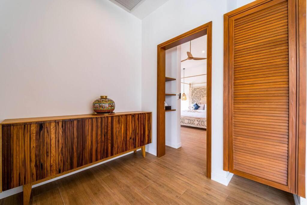 Luxury 7 Bedroom Pool Wl67 Villa *