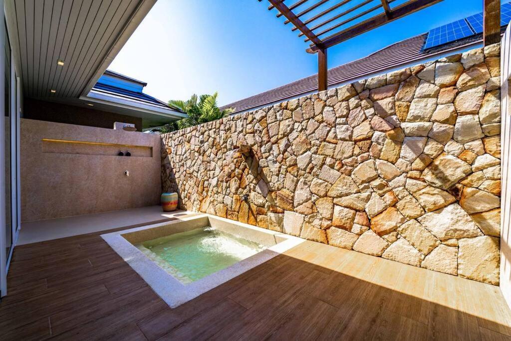 Luxury 7 Bedroom Pool Wl67